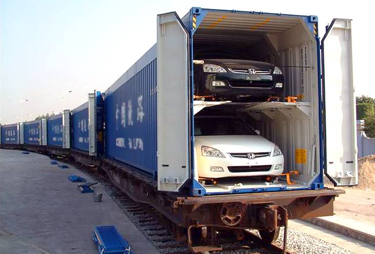 Железнодорожная транспортировка легковой машины цены из Волгограда в Тюмень