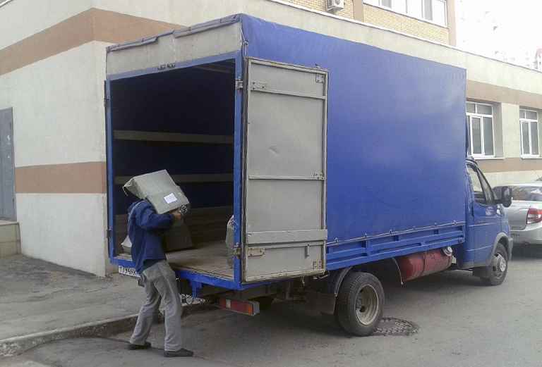 Автоперевозка попутных грузов недорого догрузом из Ангарск в Мирный