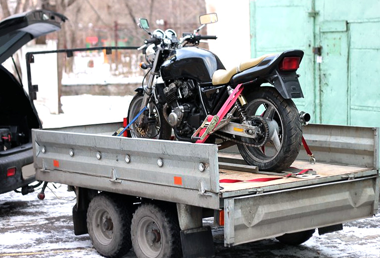 Заказать перевозку скутера  из Салтыковка в деревня Молоденово